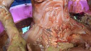 horrendous-disgusting-45-minute-food-gu_