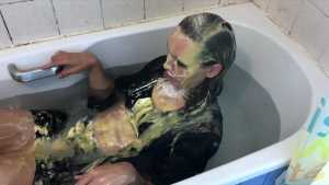 omg-sexy-gothic-girl-gunged-in-custard-a