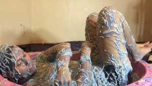 spaghetti-gunge-clingfilm-and-mud_14.jpg