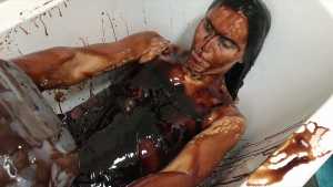wet-not-to-wear-for-chocolate-topping_39