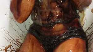 wet-not-to-wear-for-chocolate-topping_45